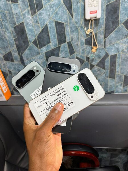 Smartphone moderne triple cam