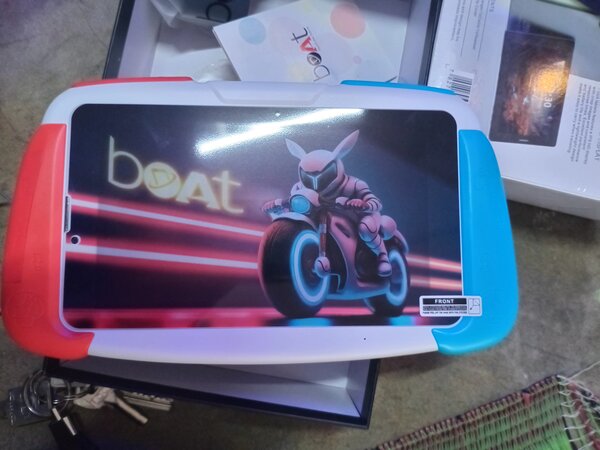 BoAt TekTab B104 - 8GB RAM 256GB