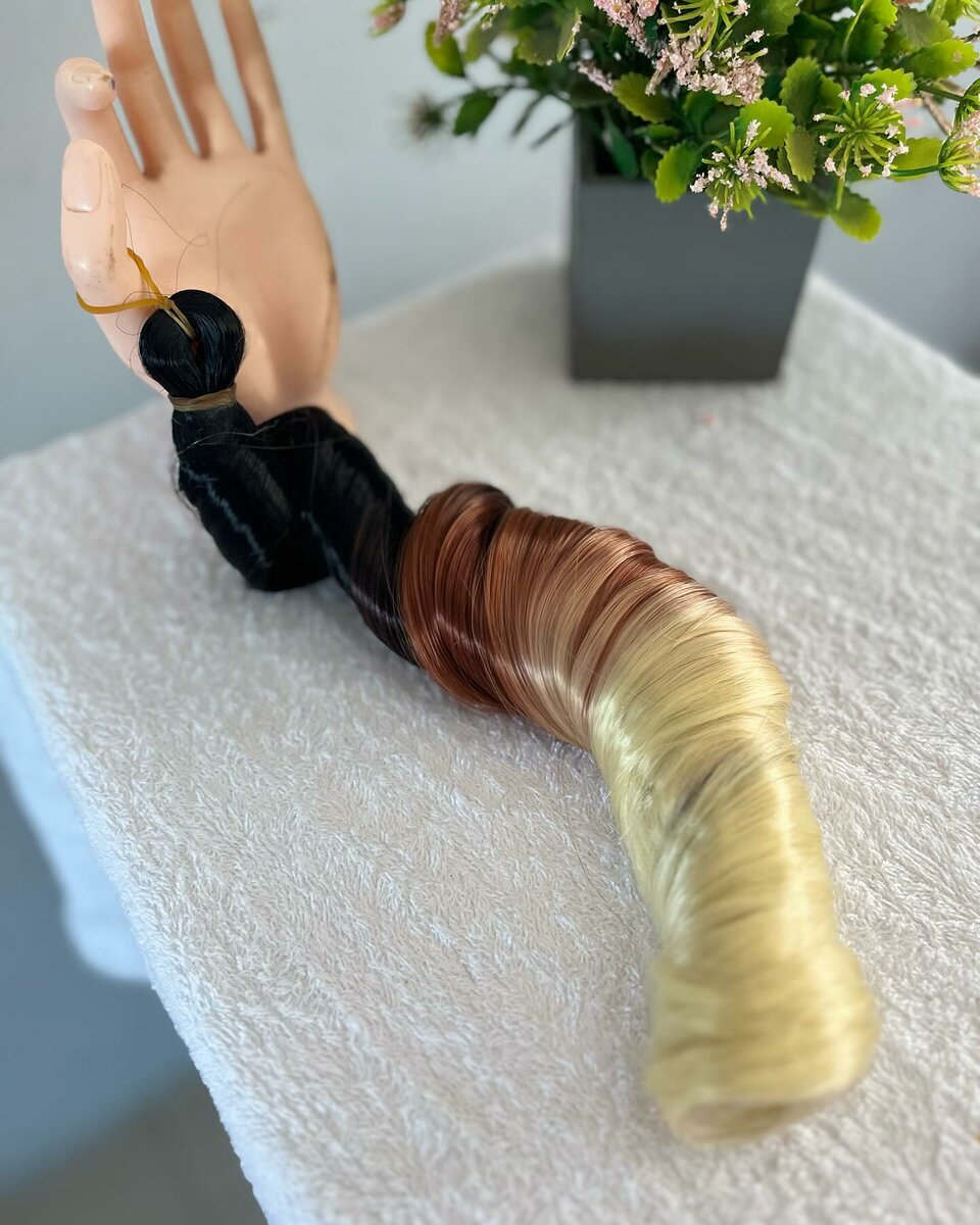 Spiral braids Color C15 150 gram  24 inch