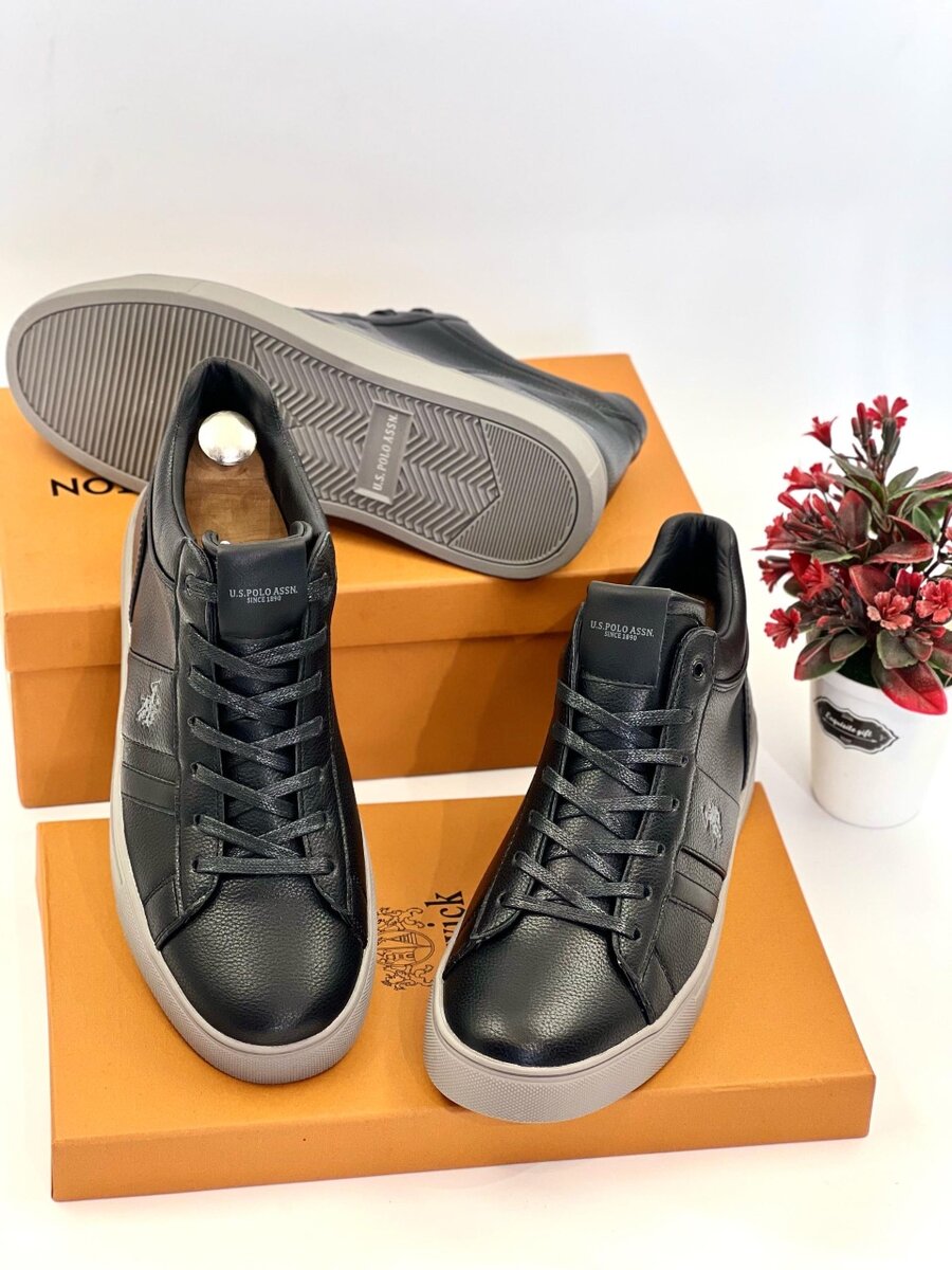 *Lacoste & Prada Boots