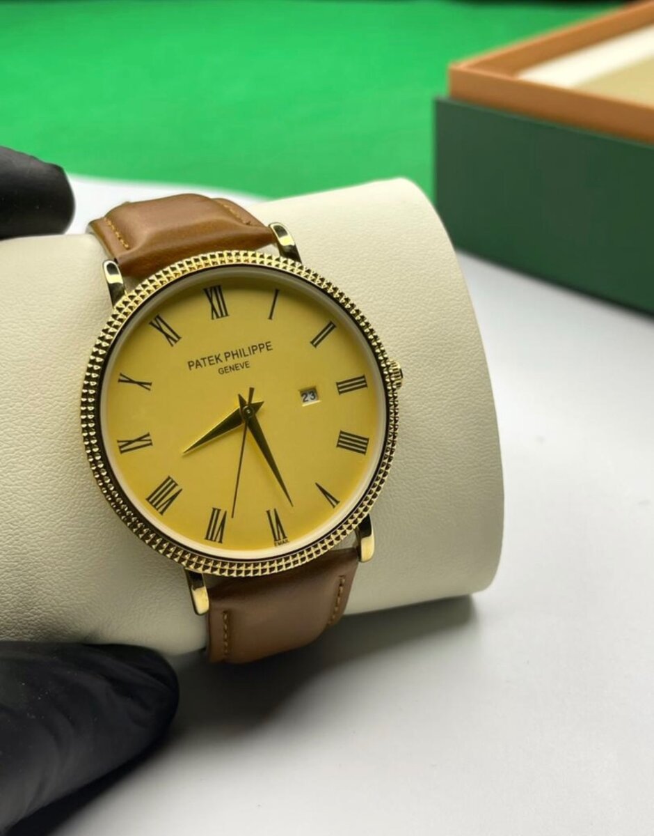 Montre Élégante en Cuir