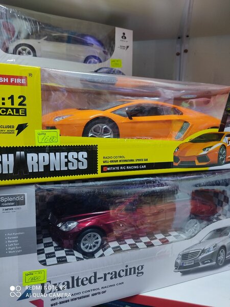 Машинка на радиоуправлении