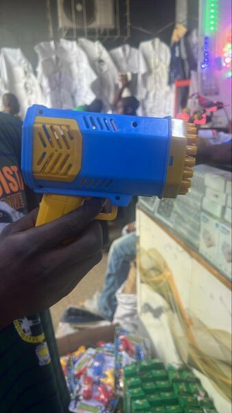 Pistolet à bulles 40 trous