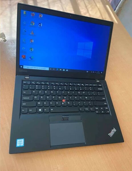 LENOVO THINKPAD X240Neuf DANS CARTON*