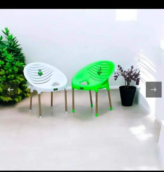 Plastic Chairs Table And Chairs Plastic Dining