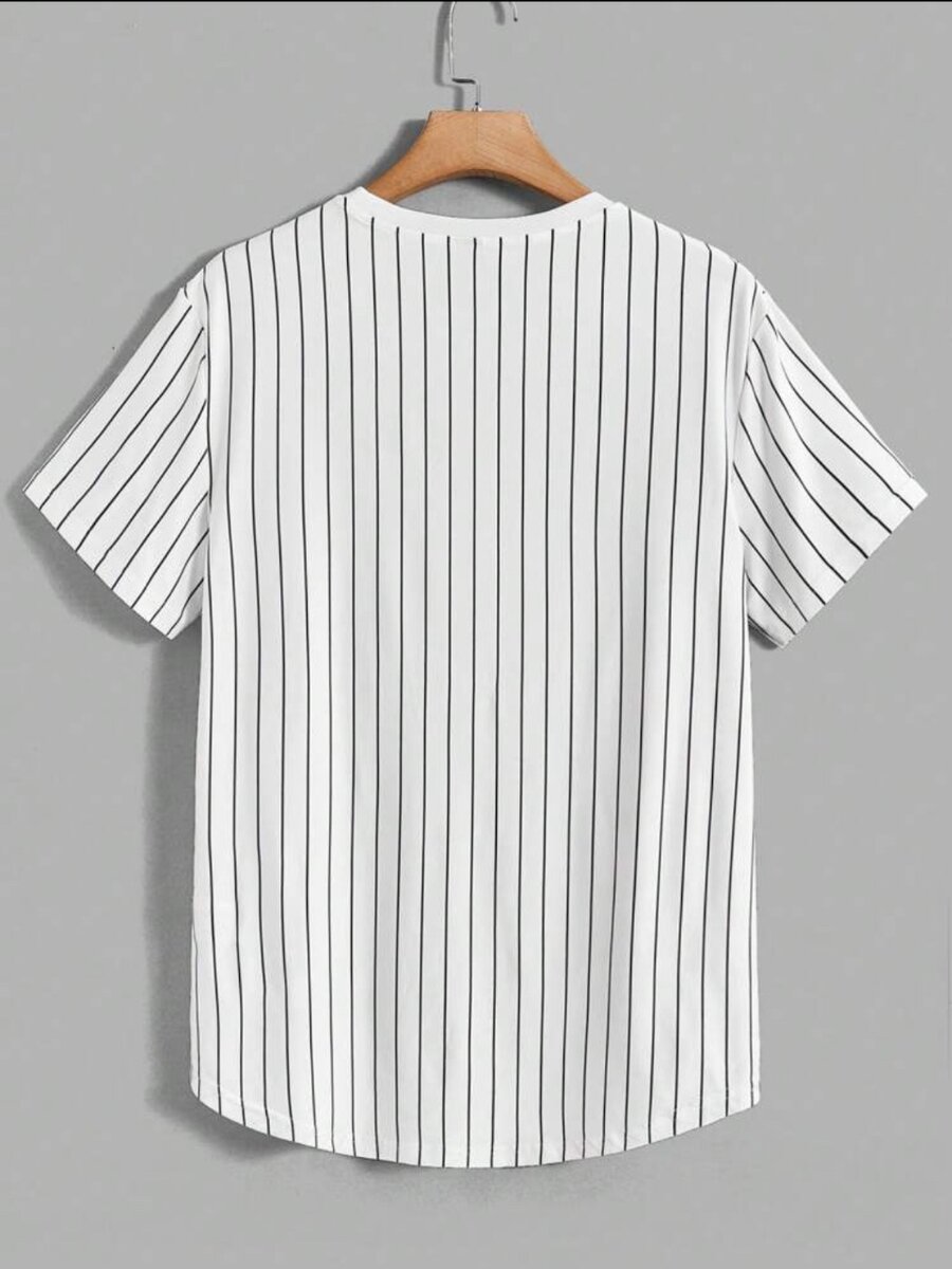 Manfinity urban chill men Tshirt (SHEIN product)