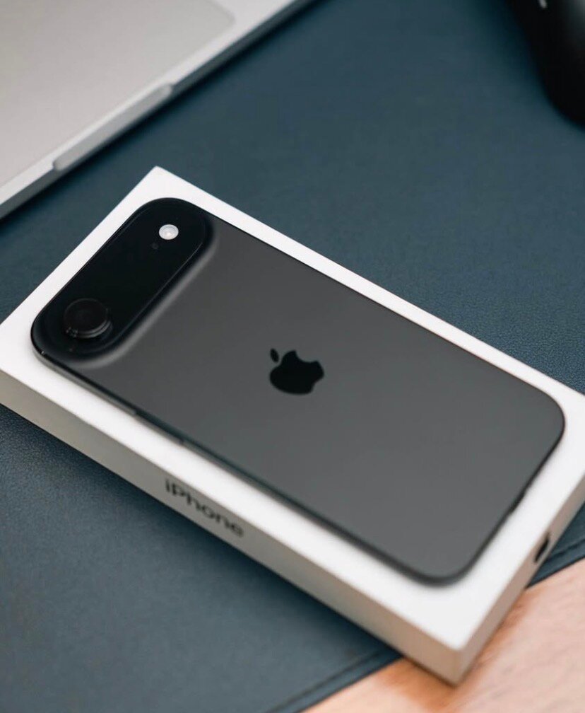 iPhone Noir Élégant