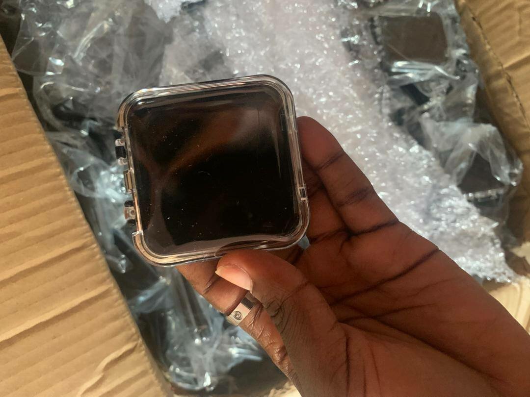 Boîtier de press on nails