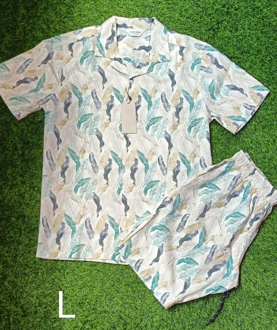 Beach wear shirt and shorts