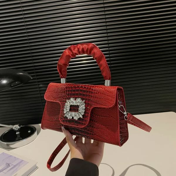 Fashionable women's bag red