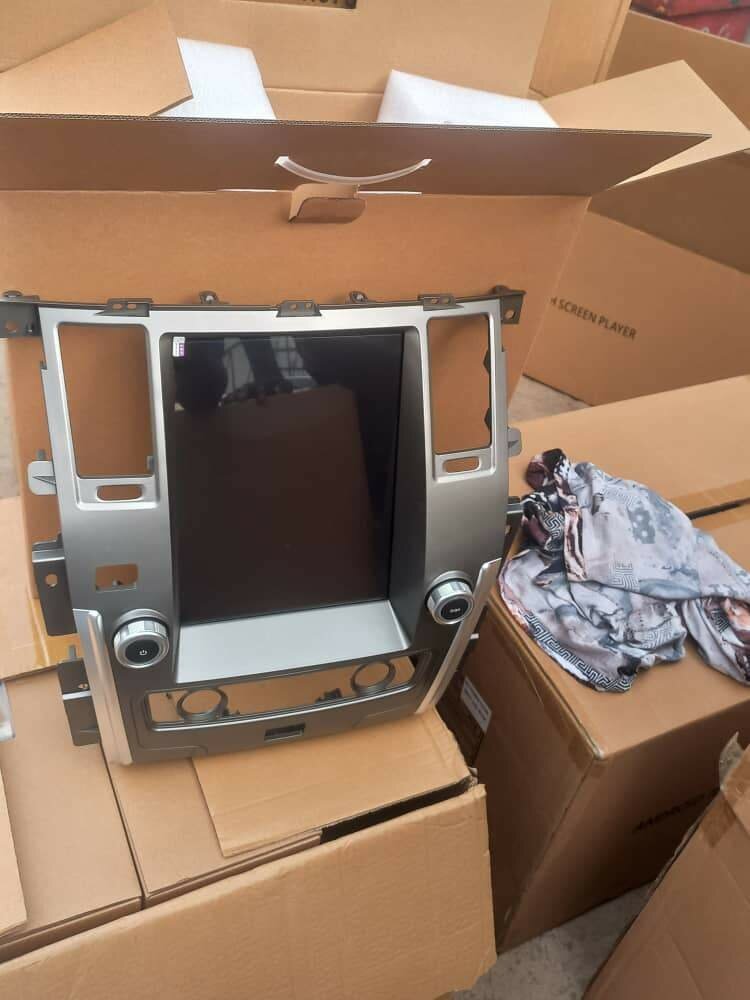 Nissan Patrol Tesla-Style