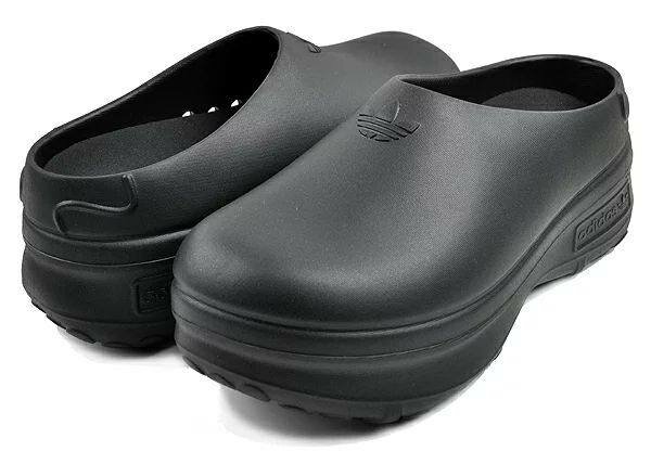 Sabots noirs Adidas Femme