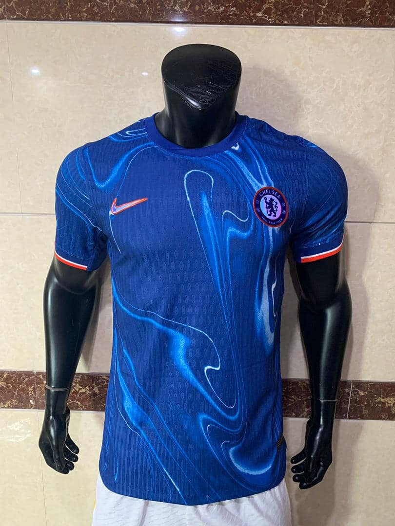 Chelsea men's soccer uniform in blue with abstract print, Nike and club logos