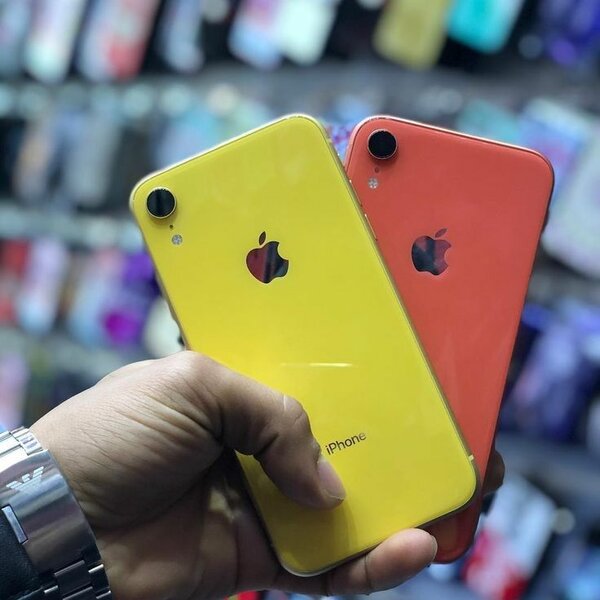 iPhone XR