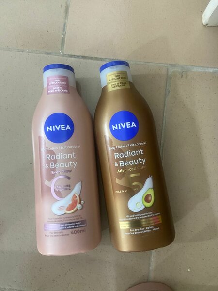 NIVEA Radiant & Beauty