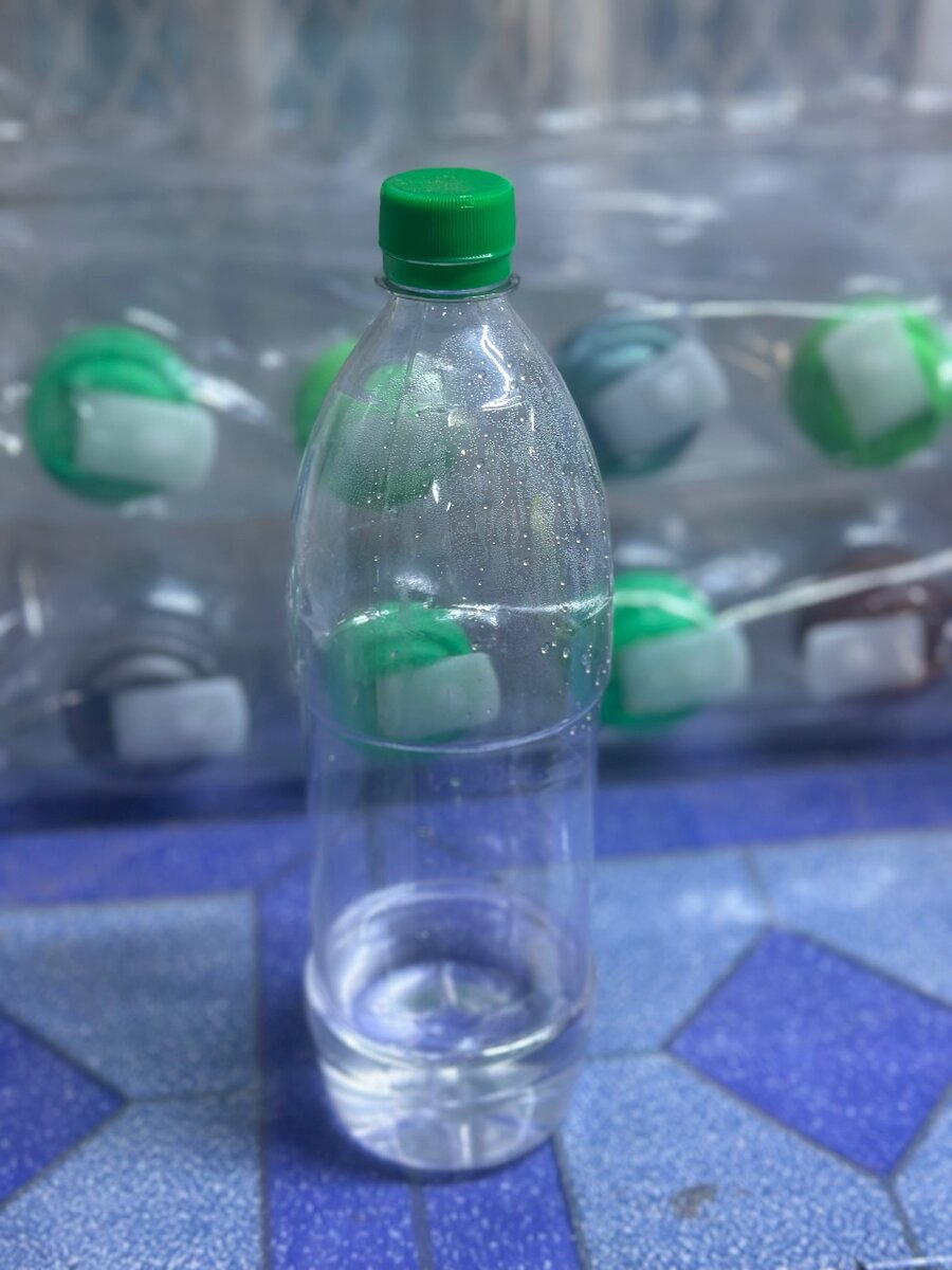 Bouteille en plastique 1L