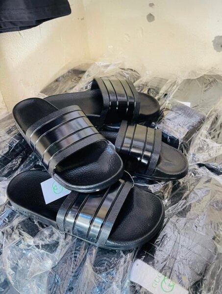 Gucci slides