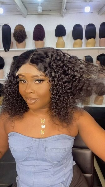 Beautiful and elegant women's wigs