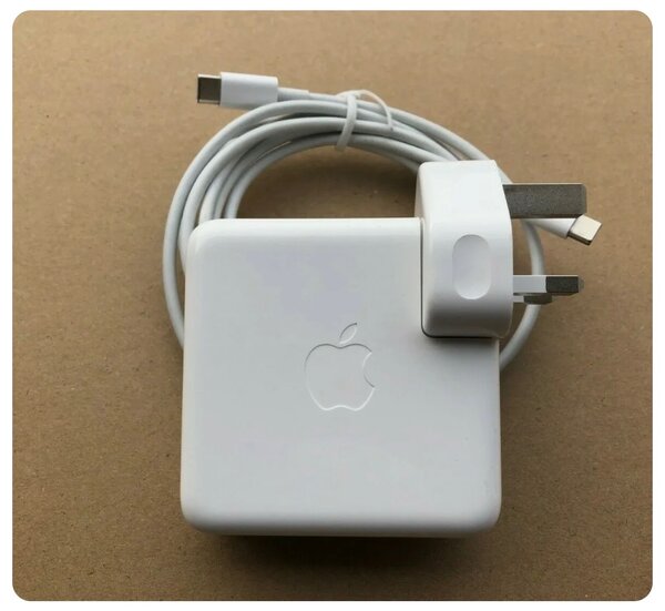 MacBook type-c Charger (87W)