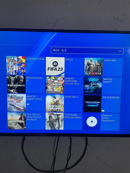 Ps4 Slim Quasi avec 10 Jeux intégrés