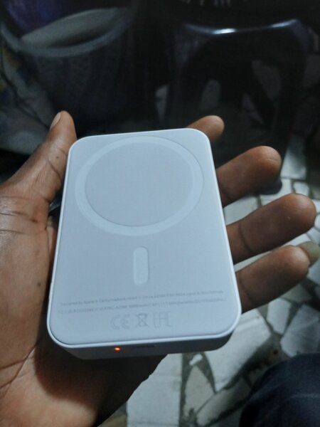 Power bank magsafe pour iPhone