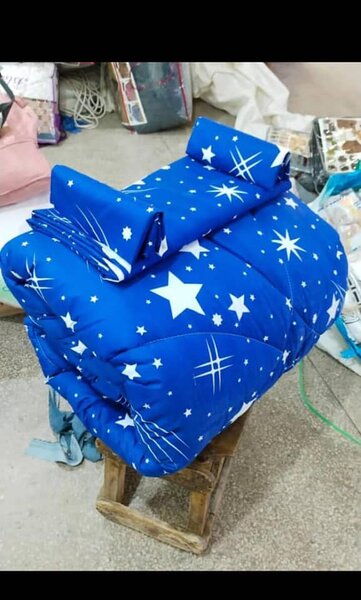 1 Duvet ,2 pillow cases and 1 flat sheet