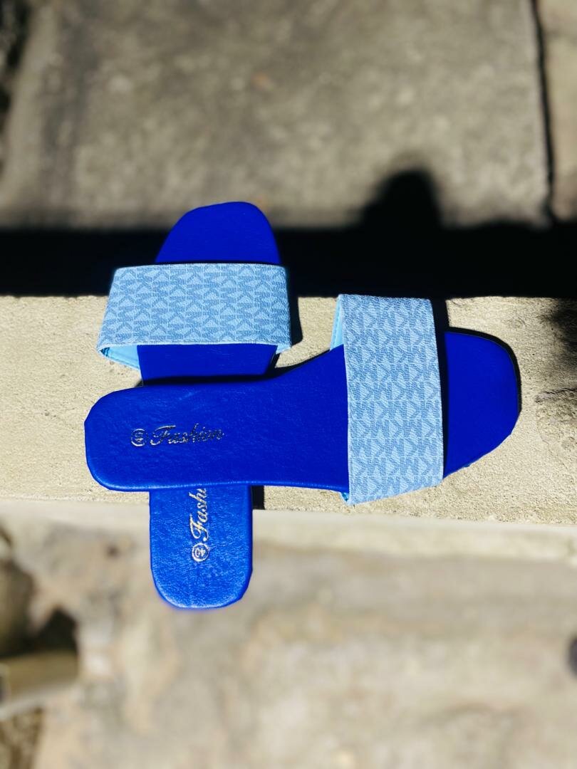 Sandales plates tendance