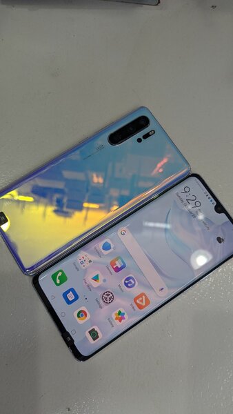 Huawei P30pro 128gb 8gb RAM