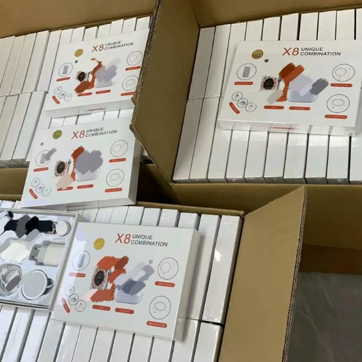 La montre connectée X8.