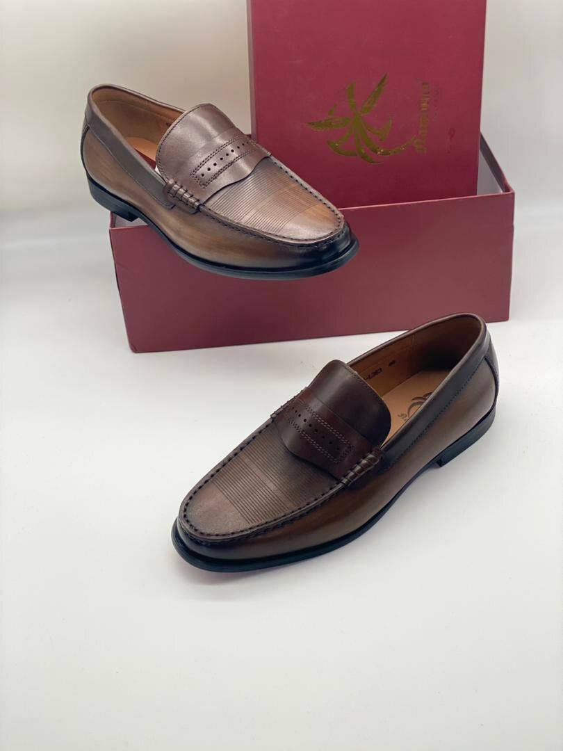 Frank Perry Solid Leather Formal Shoes
