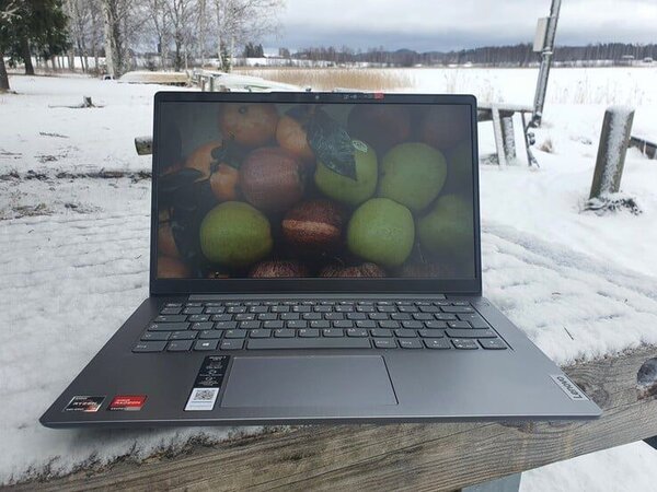 Laptop Lenovo moderne