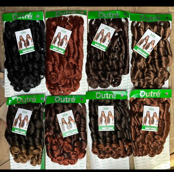 Extensions bouclées synthétiques