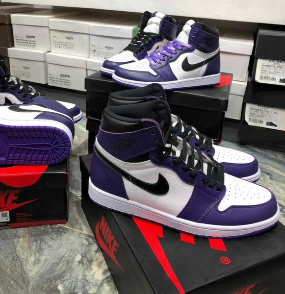 Jordan 1 sneaker
