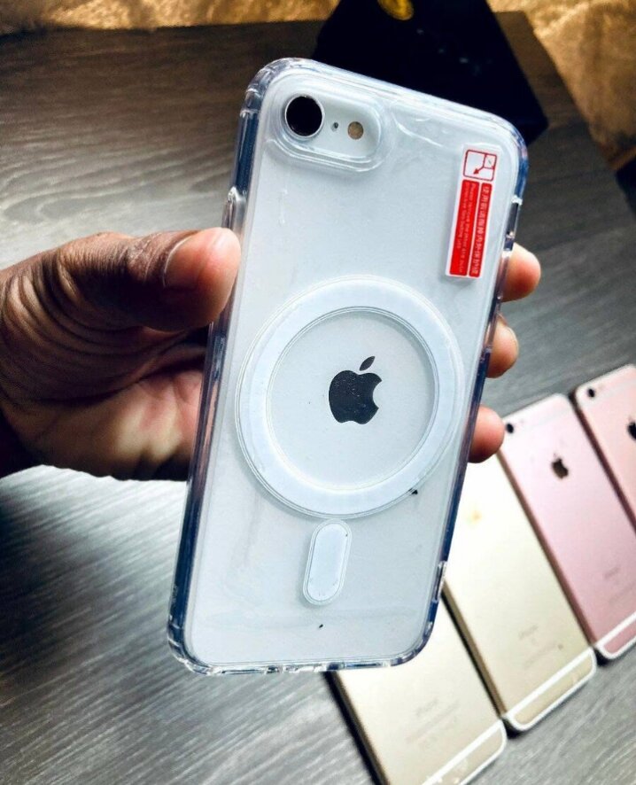 Coque iPhone avec MagSafe