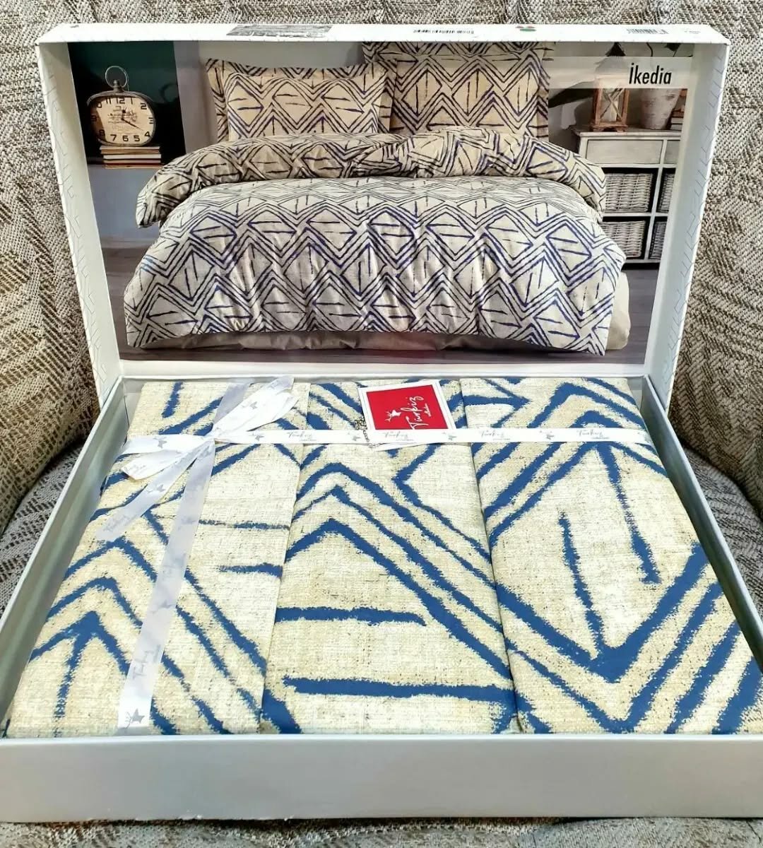 Постельное белье в красивой подарочной упаковке Turkiz