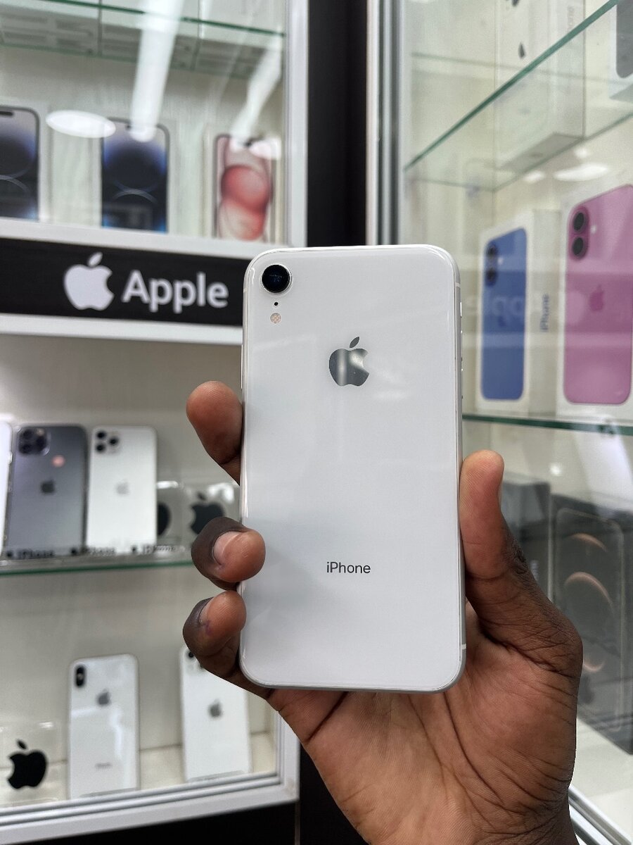 iPhone XR 64Go HAUT PARLEUR POUR COMMUNIQUER