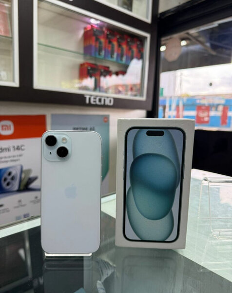 iPhone 15 Blanc 256Go