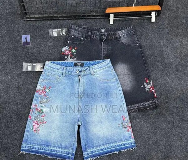 Shorts en jean brodés mode