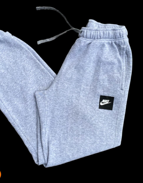 Nike Sweatpants