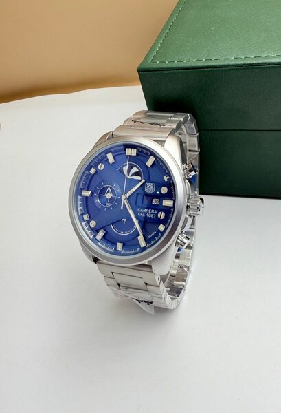 Montres élégantes chronographes