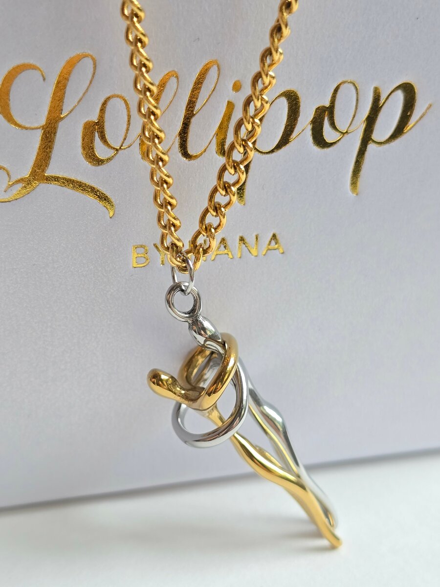 Elegant plaque or collier