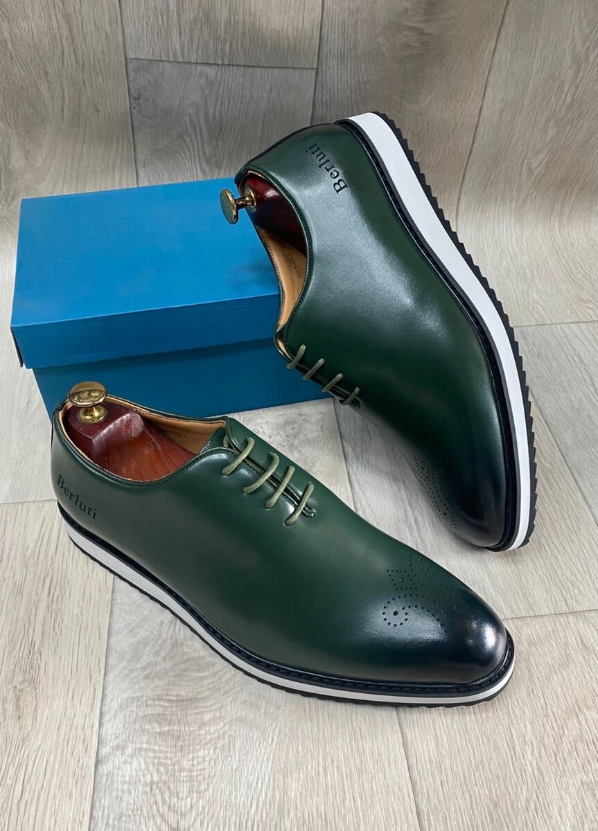 Chaussures derby en cuir vert