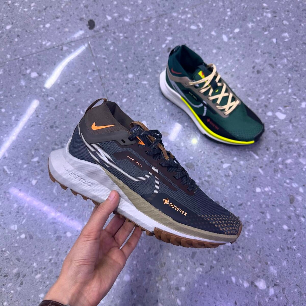 Термо кроссовки размер 40-44