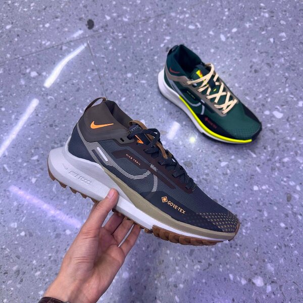 Термо кроссовки размер 40-44