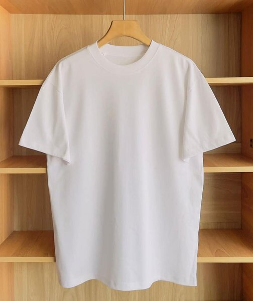 Plain tees