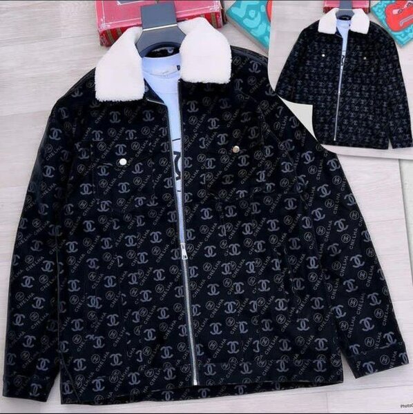 Veste en laine imprimée élégante