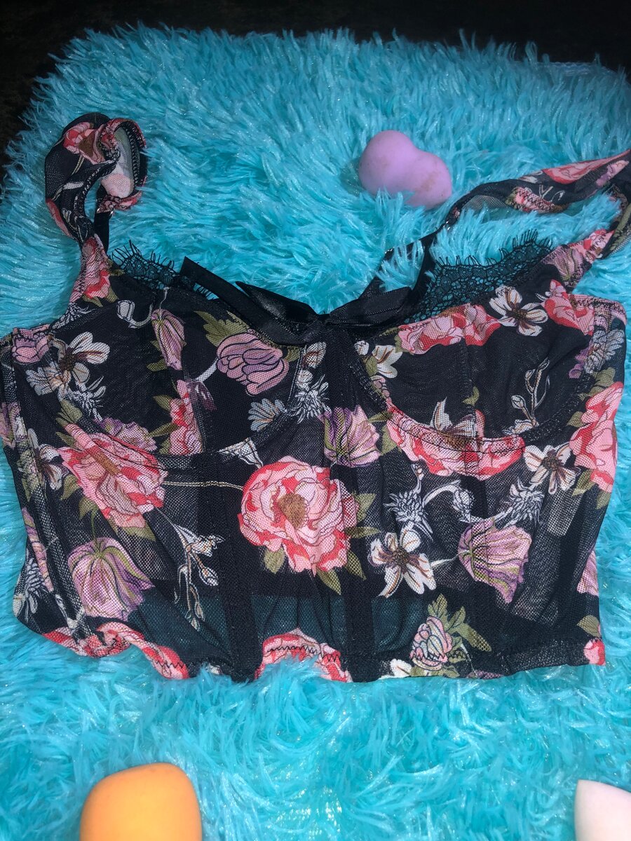 Ensemble de lingerie florale