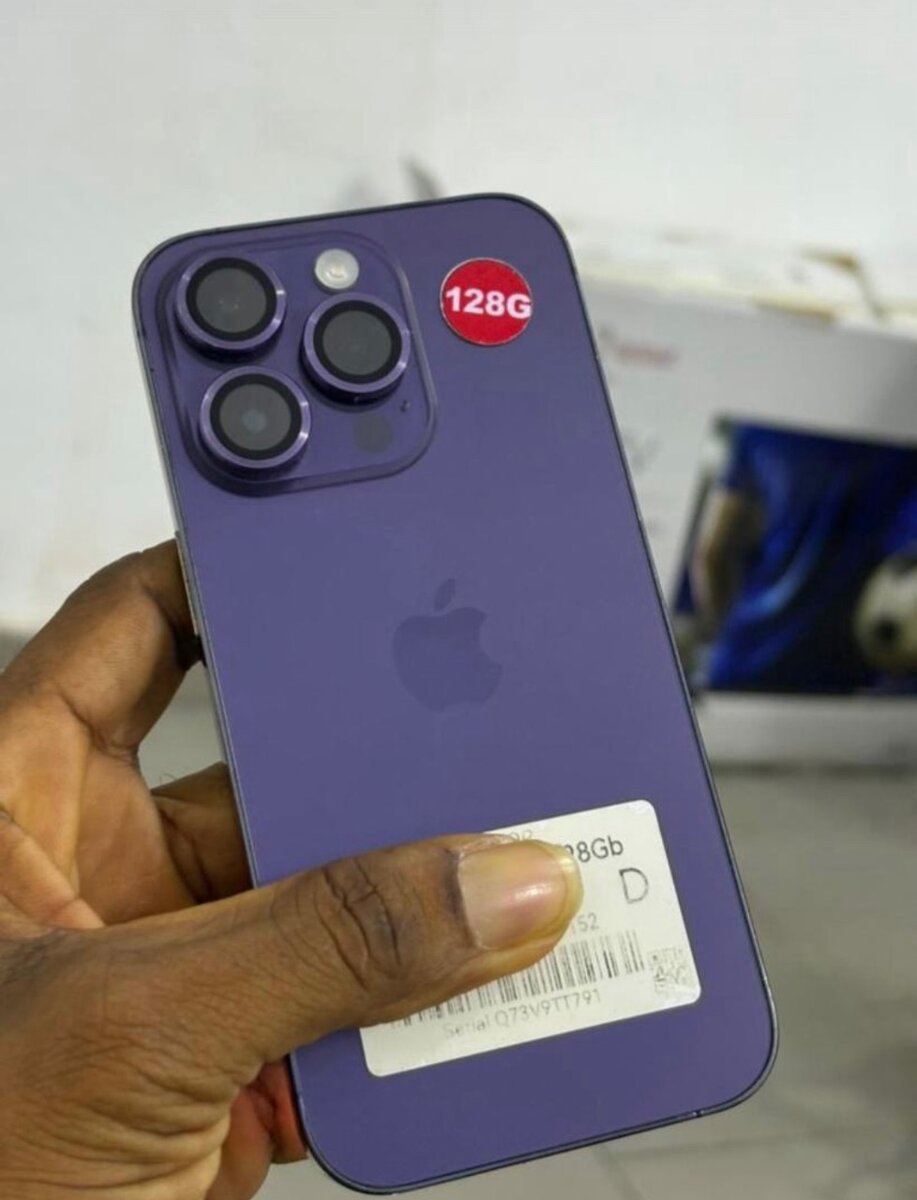 iPhone 128 Go Violet Neuf