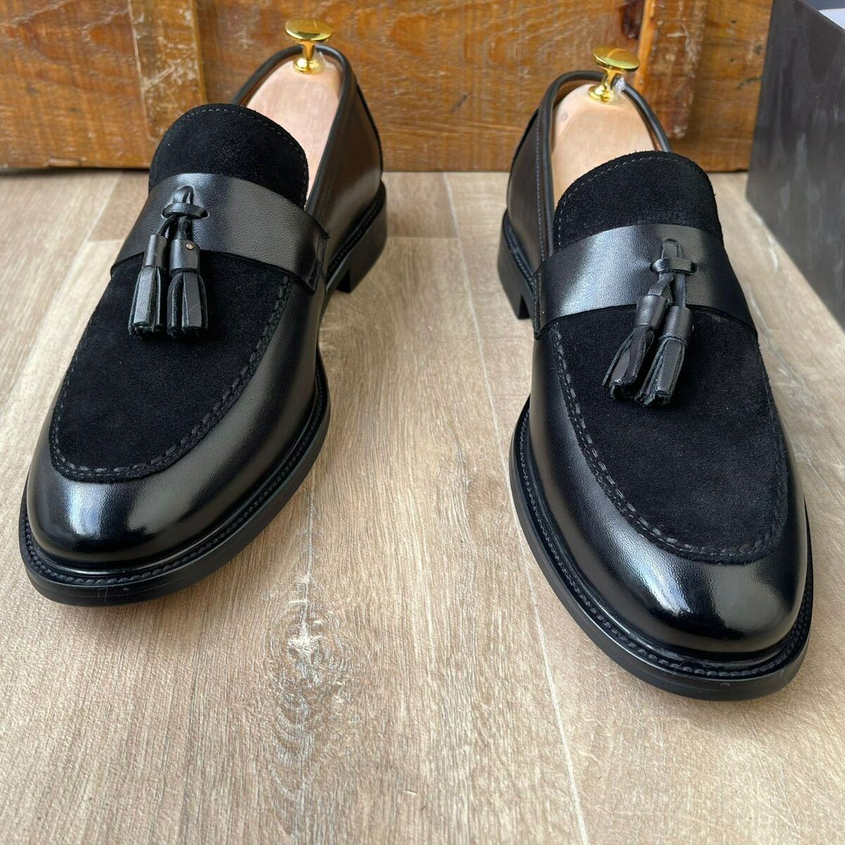 Mocassins en cuir à pampilles