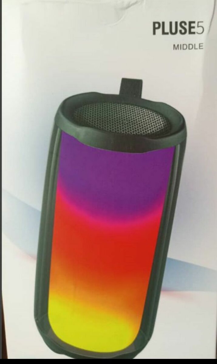 Plus5 Radio and Bluetooth Speaker